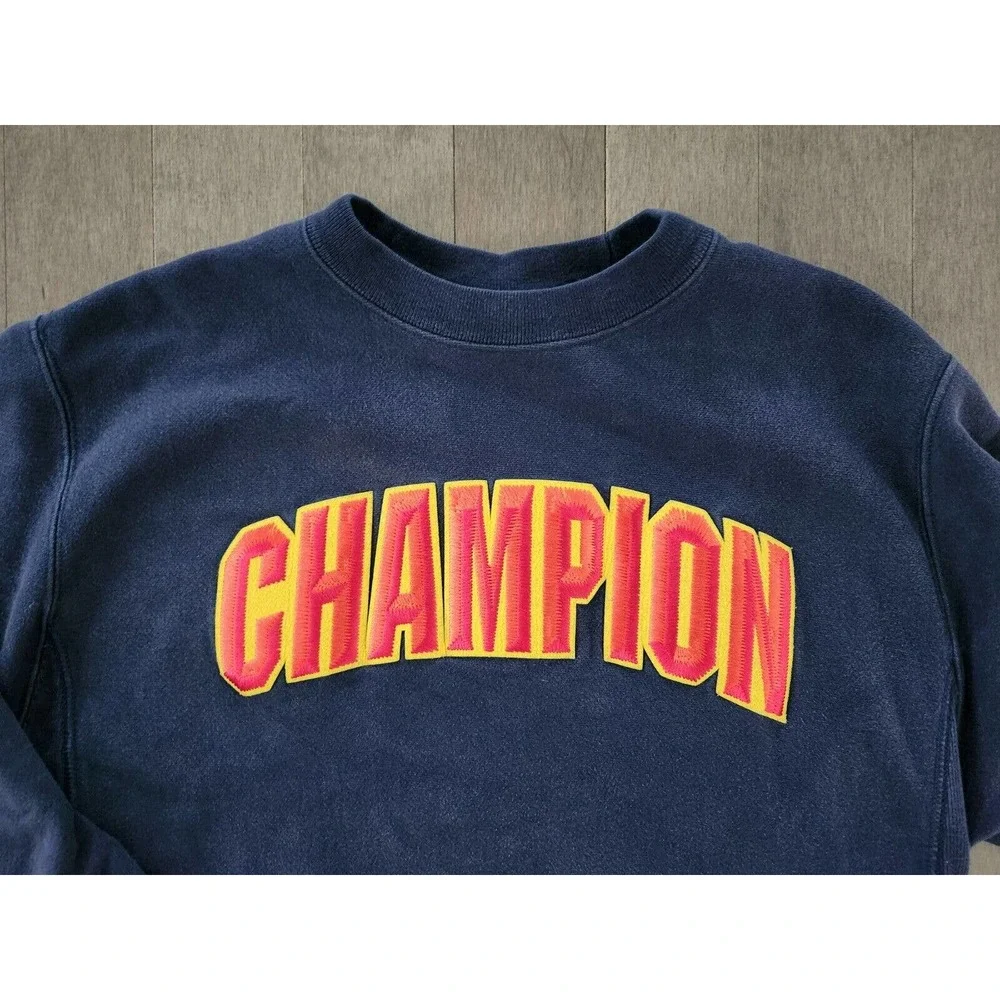 Vintage Champion Reverse Weave Navy Blue Spellout Gold Crewneck Sweatshirt Sz M - Picture 4 of 7